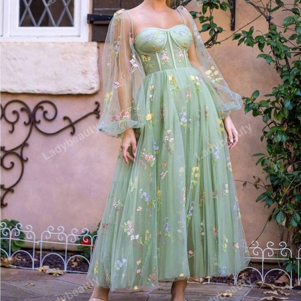 SHEIN Floral Princess Dress